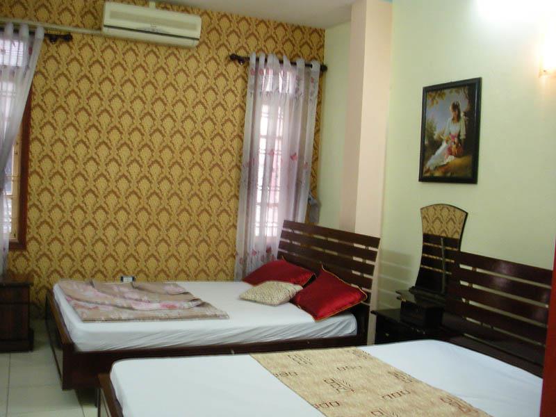 Huong Sen Hotel 2 Hanoi Buitenkant foto