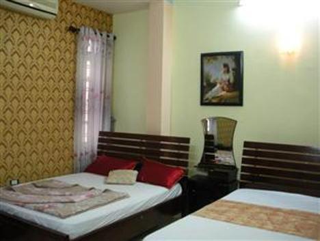 Huong Sen Hotel 2 Hanoi Buitenkant foto